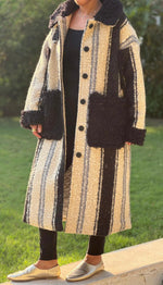 Striped wool long jacket w/ black collar