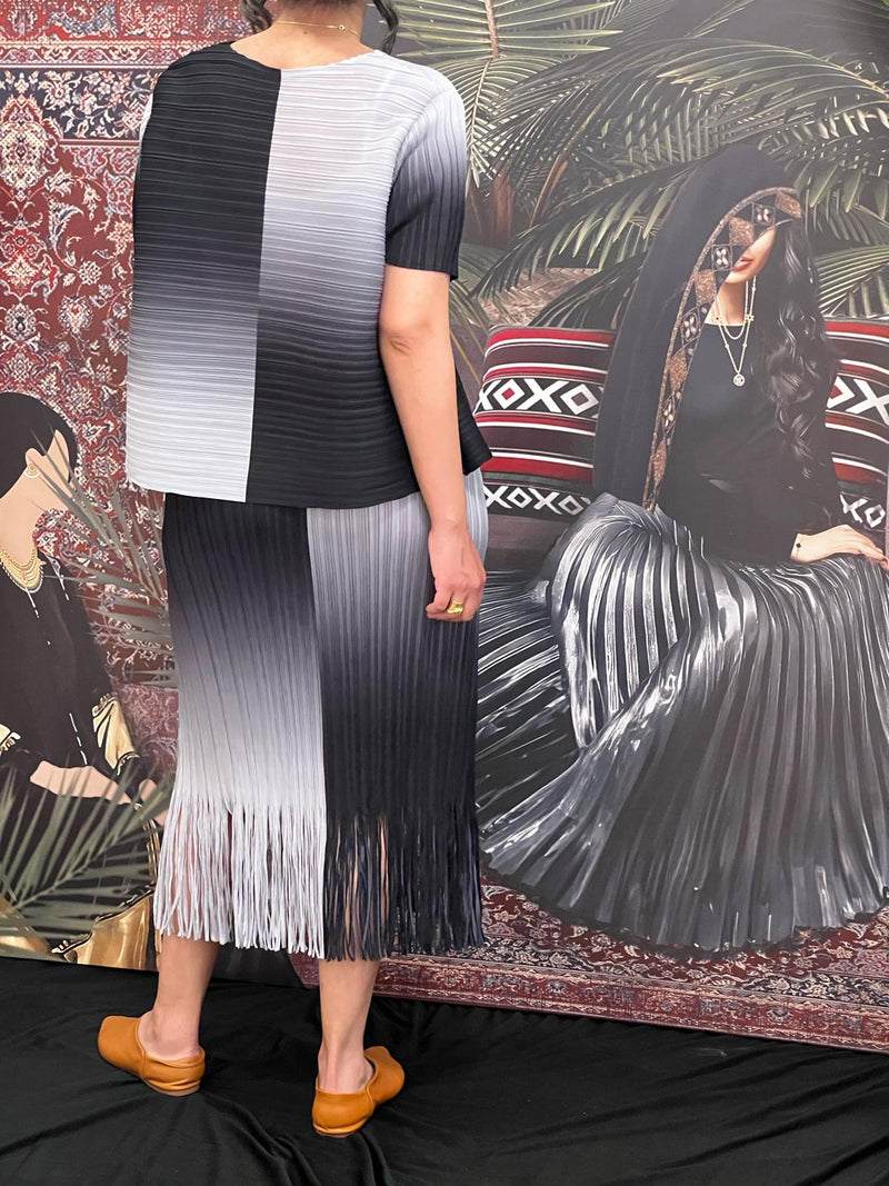 Black Pleated set