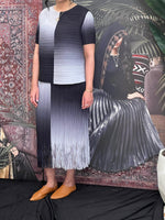 Black Pleated set