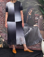 Black Pleated set
