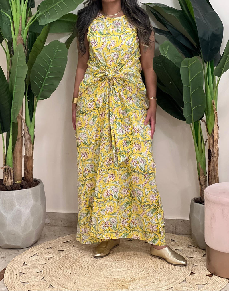 sleeveless patterned dress (available in colours)
