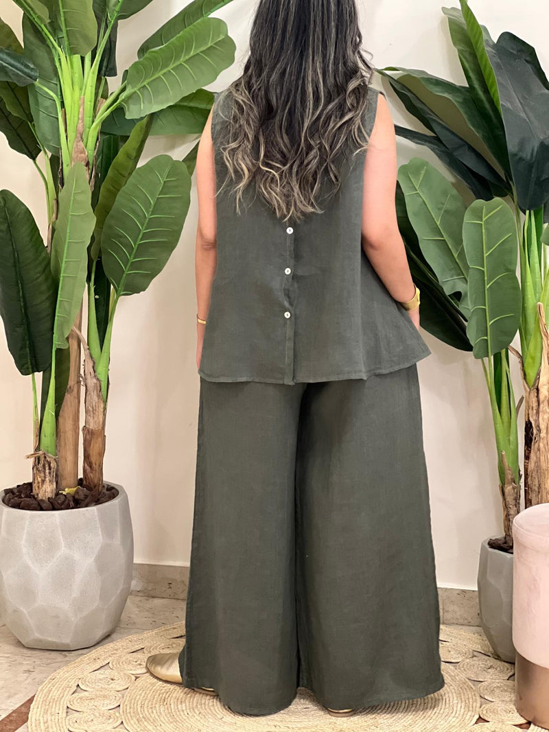 Sleeveless linen set (available in colours)