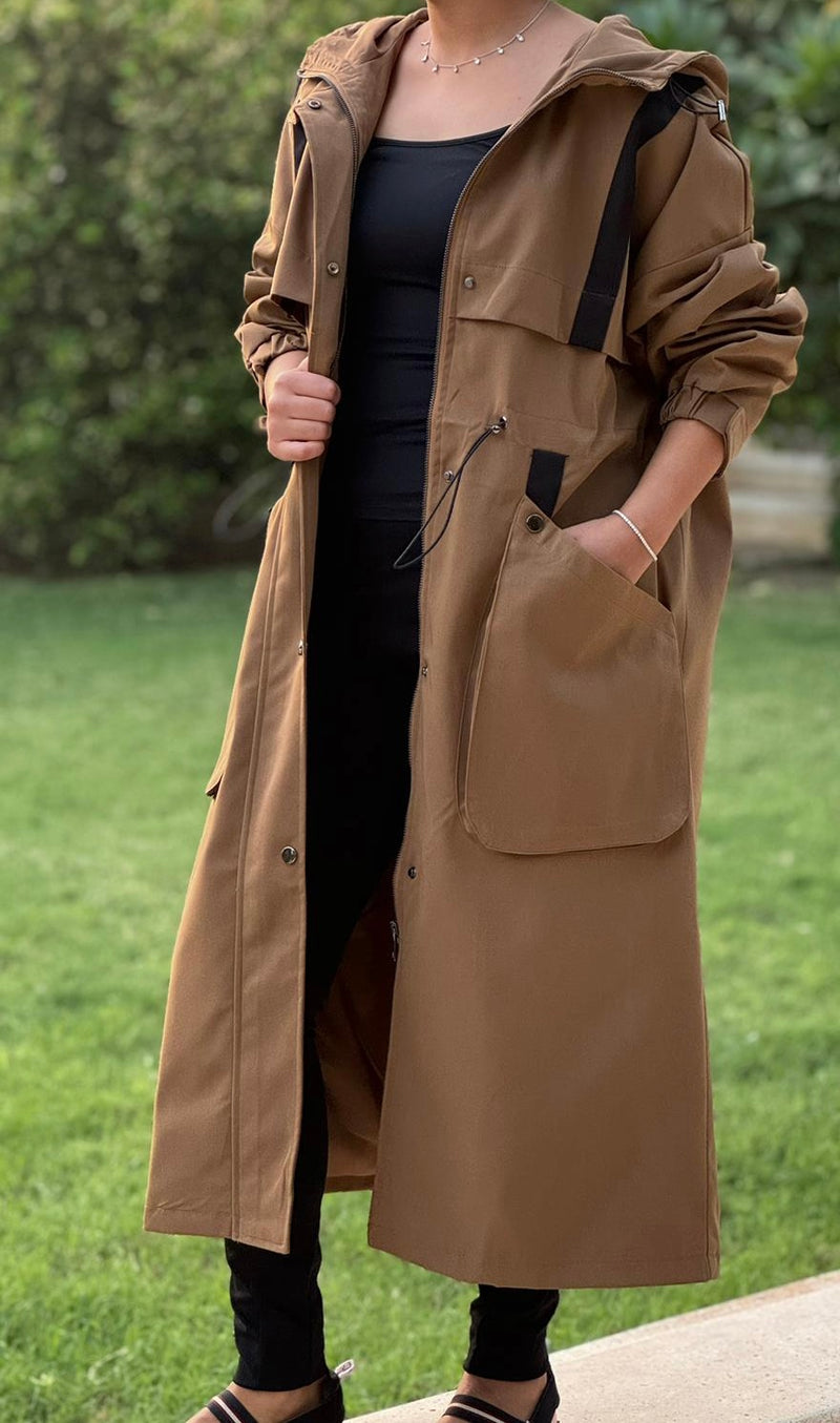 Trench coat with black line