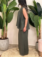 Sleeveless linen set (available in colours)
