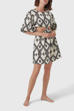 Patterned short dress