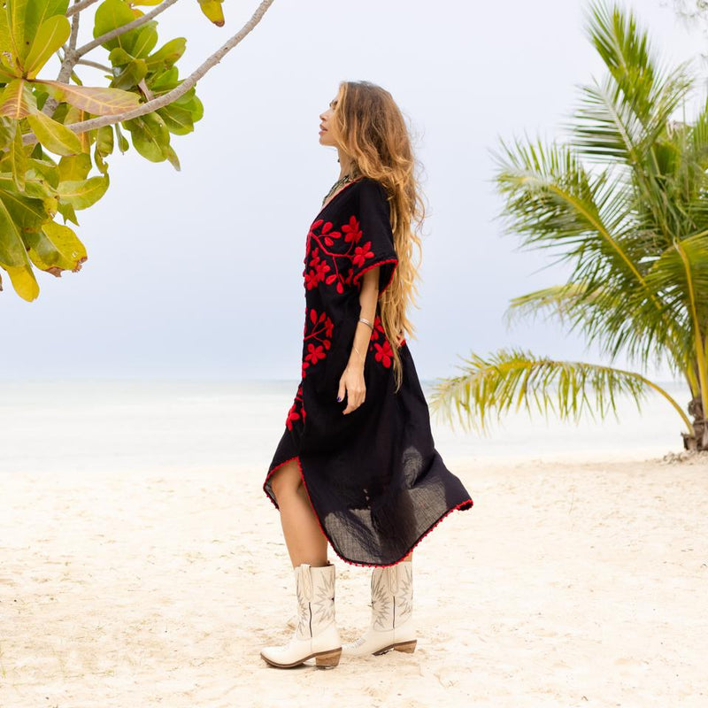 Red embroidery Black dress
