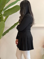 Pleated Black blazer