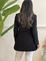 Pleated Black blazer