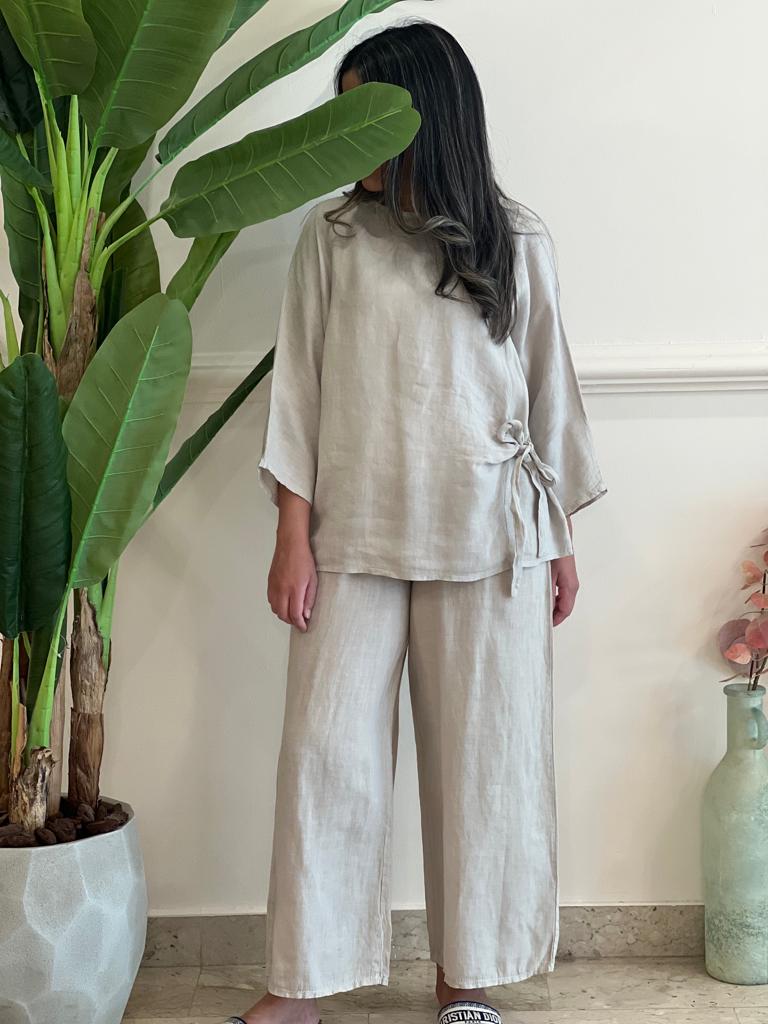 Beige linen set