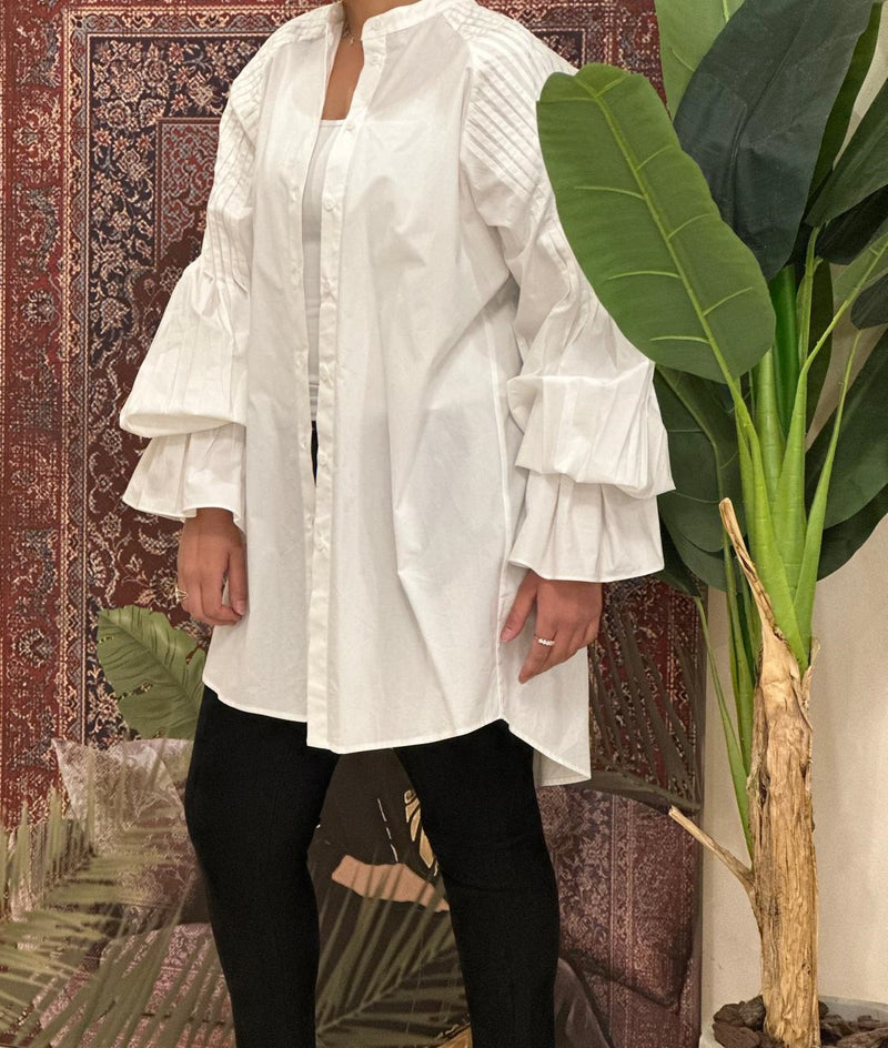 Wide sleeves shirt