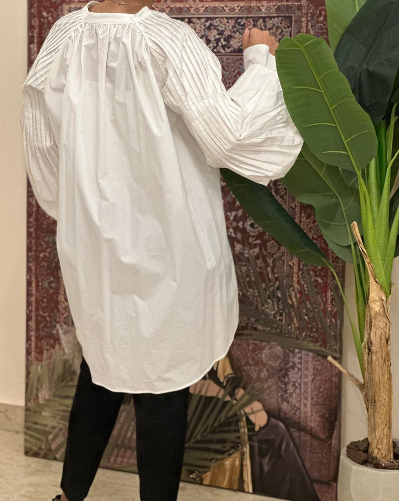 Wide sleeves shirt