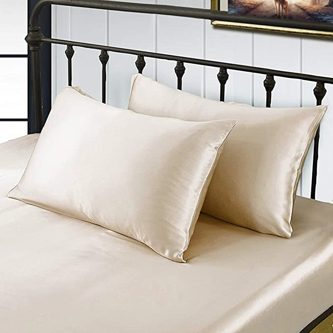 Silk Pillowcase (1 piece)