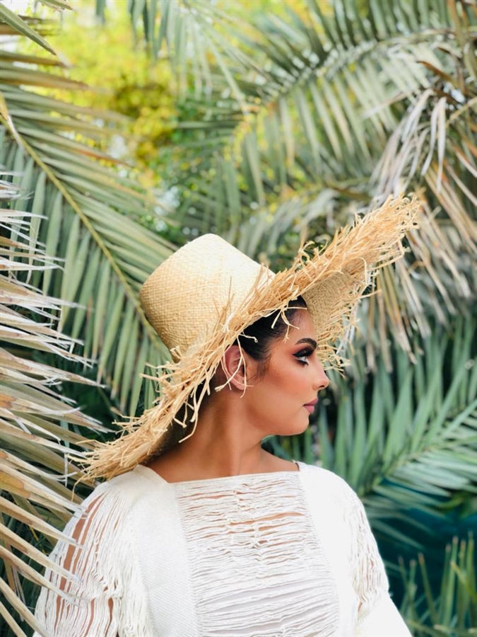 Elegant hat