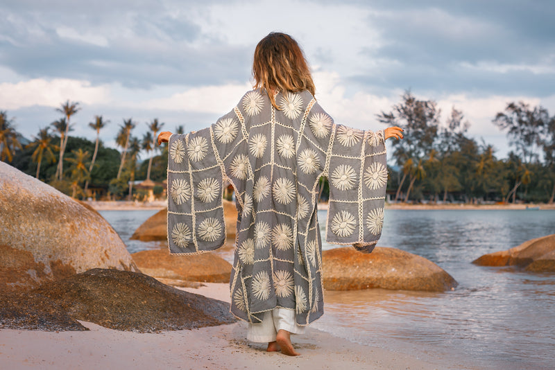 Gray floral long sleeves crochet Kimono