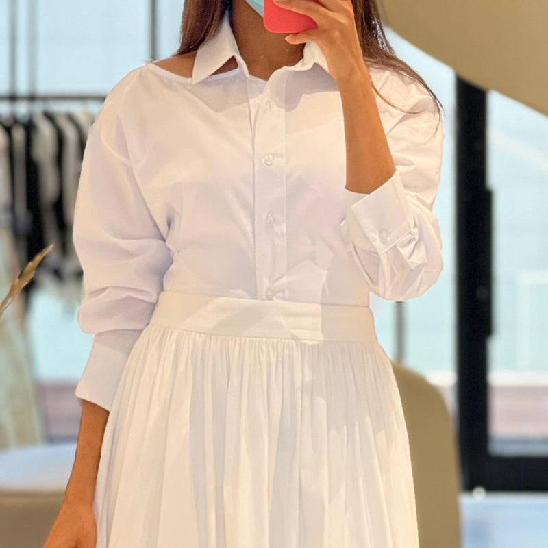 Cut out white shirt