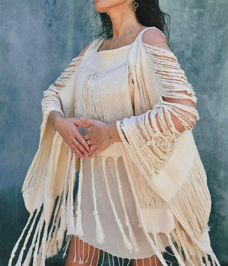 Organic cotton braids top